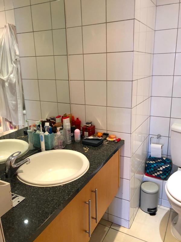 To Let 1 Bedroom Property for Rent in Claremont Western Cape